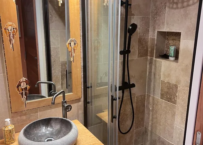 Chez Jasmine Joli A Velo Bagnères-de-Luchon