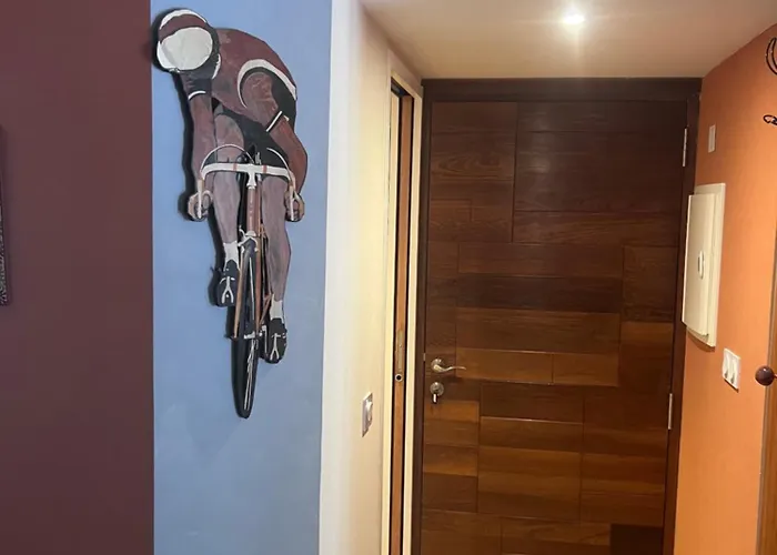 Chez Jasmine Joli A Velo