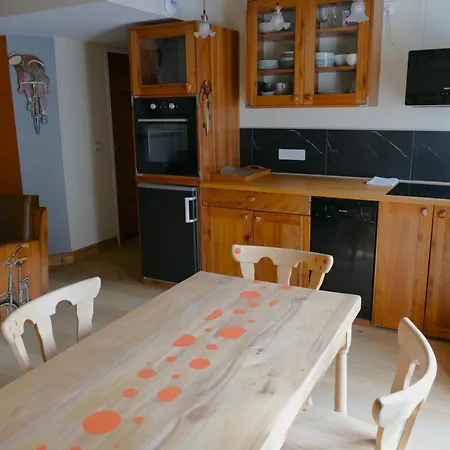 Chez Jasmine Joli A Vélo Bagnères-de-Luchon