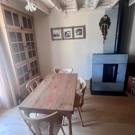 Chez Jasmine Joli A Velo Apartment Bagnères-de-Luchon